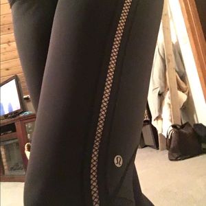 Black Lululemon Crop with side stitch